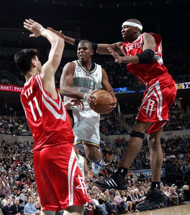 leyu乐鱼体育-火箭鏖战黄蜂，加里纳利统治全场