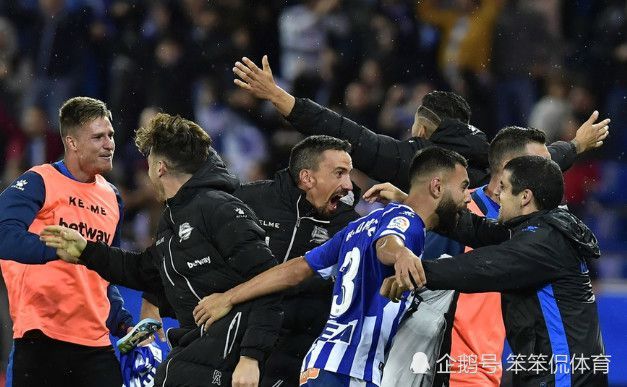 乐鱼体育线上网站-关于阿拉维斯客场力克对手，登顶积分榜的信息