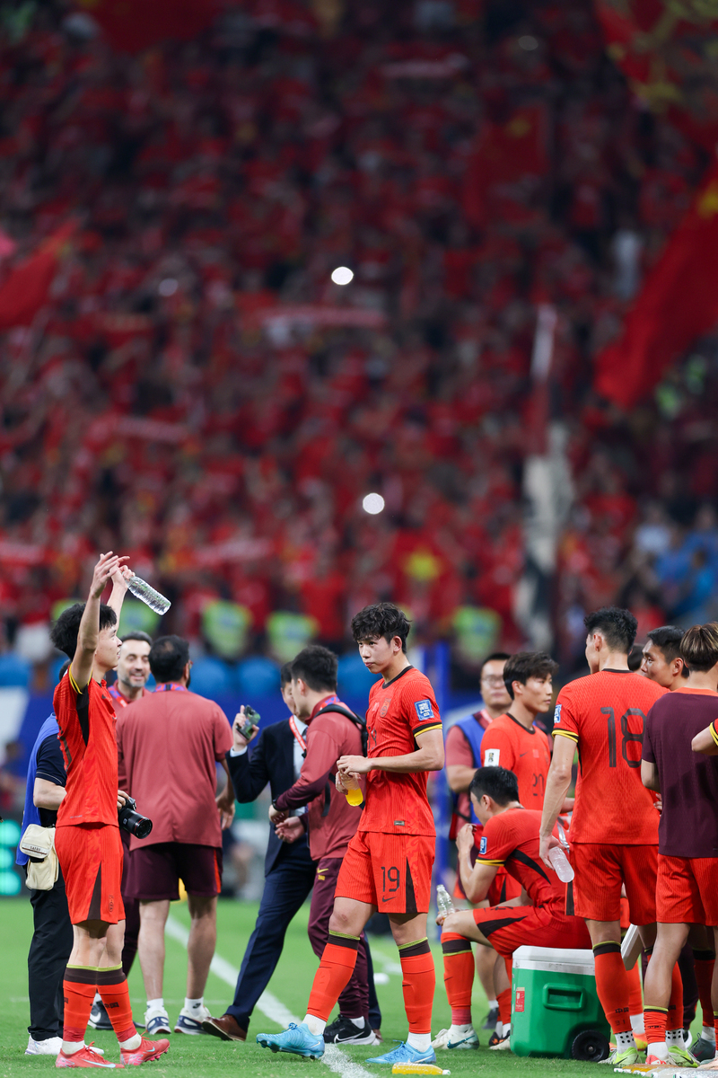 乐鱼在线娱乐-包含热血澎湃的足球赛事掀起一波又一波热潮的词条